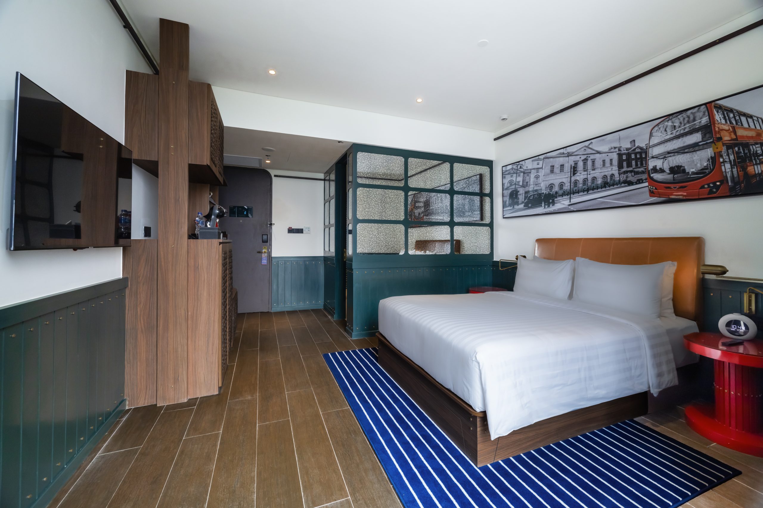 Executive Queen room at Ashley Tugu Tani hotel