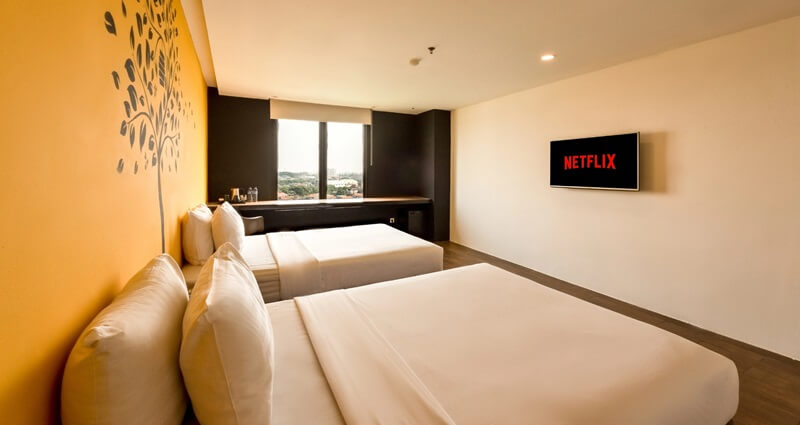 Modern YB1 Executive Twin room with two beds