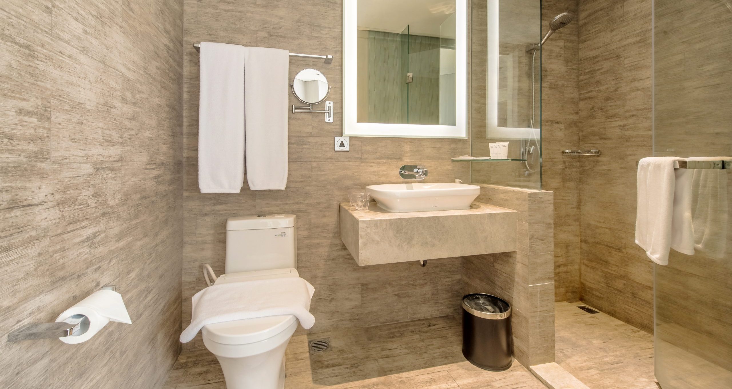 Deluxe twin room at Ashley Wahid Hasyim