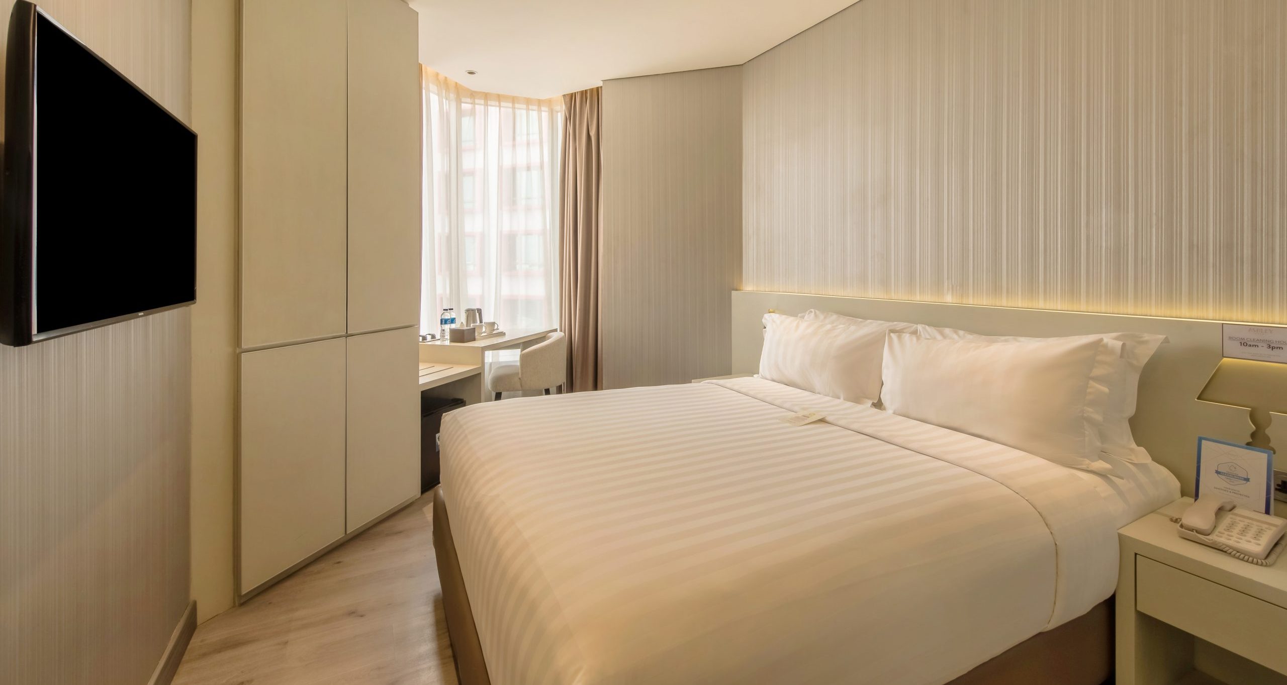 Superior Queen Room at Ashley Hotel Wahid Hasyim