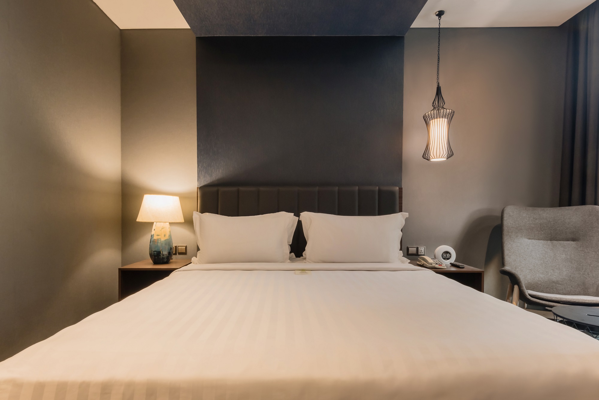 Superior double room at Ashley Hotel with city view