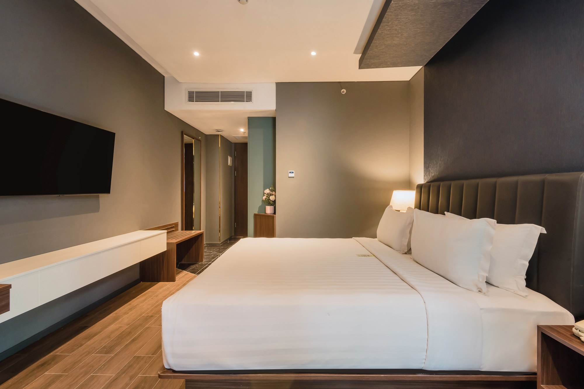 Modern superior double room at Ashley Hotel Group