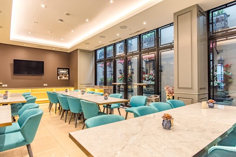 Interior view of ETC Restaurant