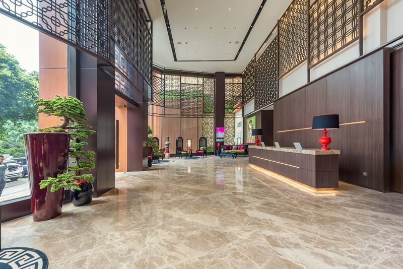 Modern hotel lobby area with comfortable seating