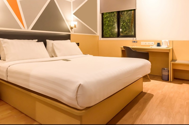 Interior of a Superior Queen hotel room