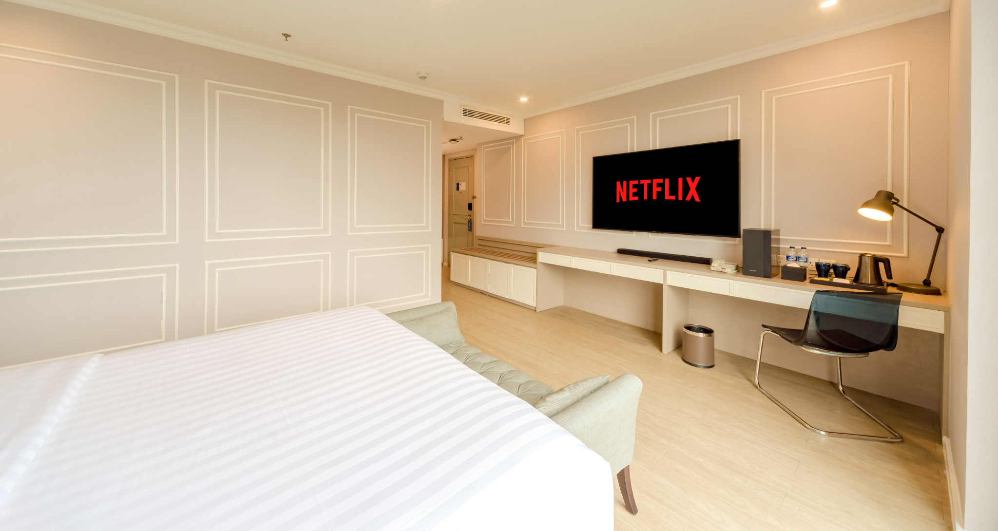 Modern and bright Ashley Room at the Ashley Sabang hotel