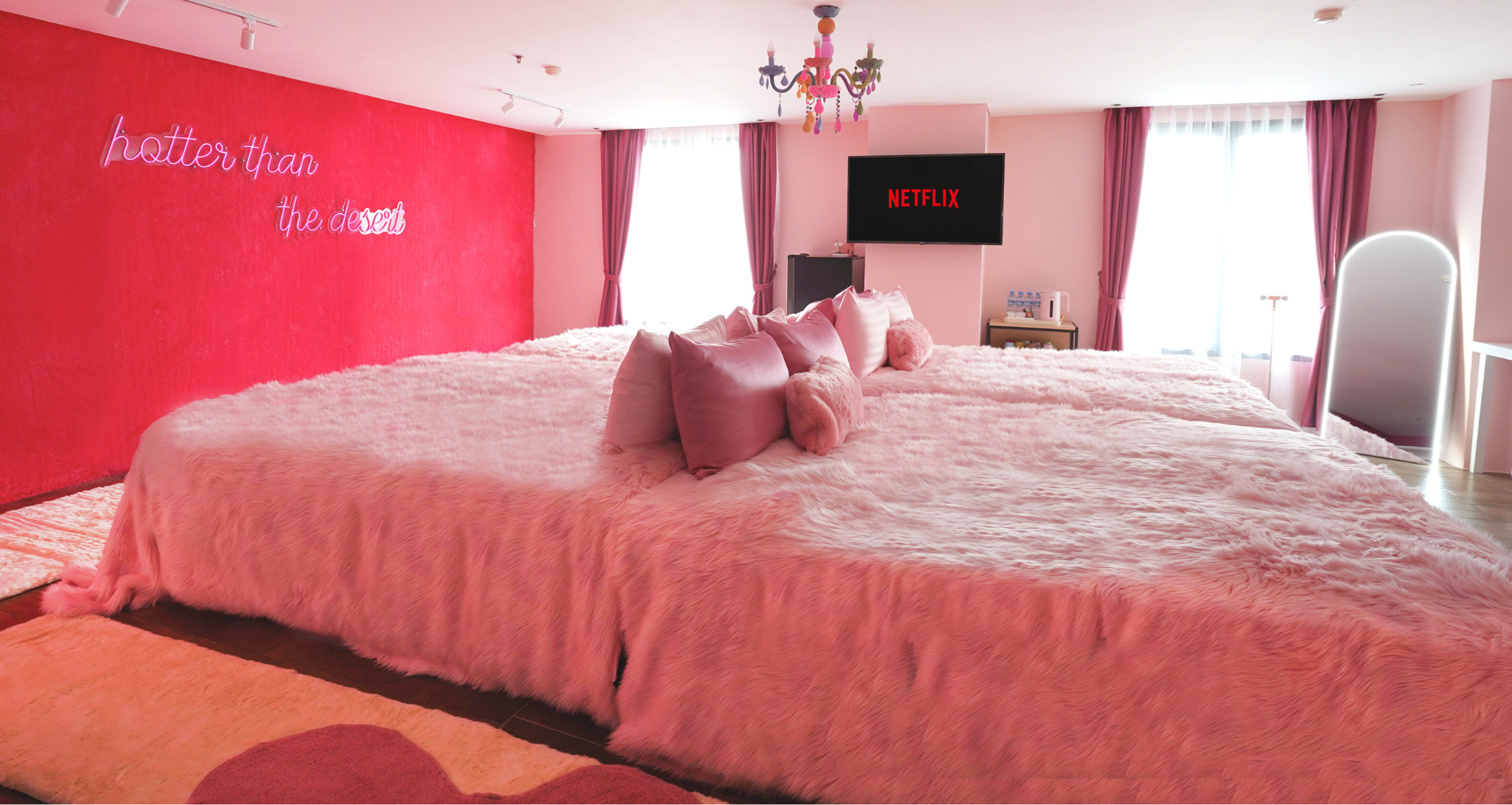 Elegant Bridal Room at Yellow Bee Tangerang