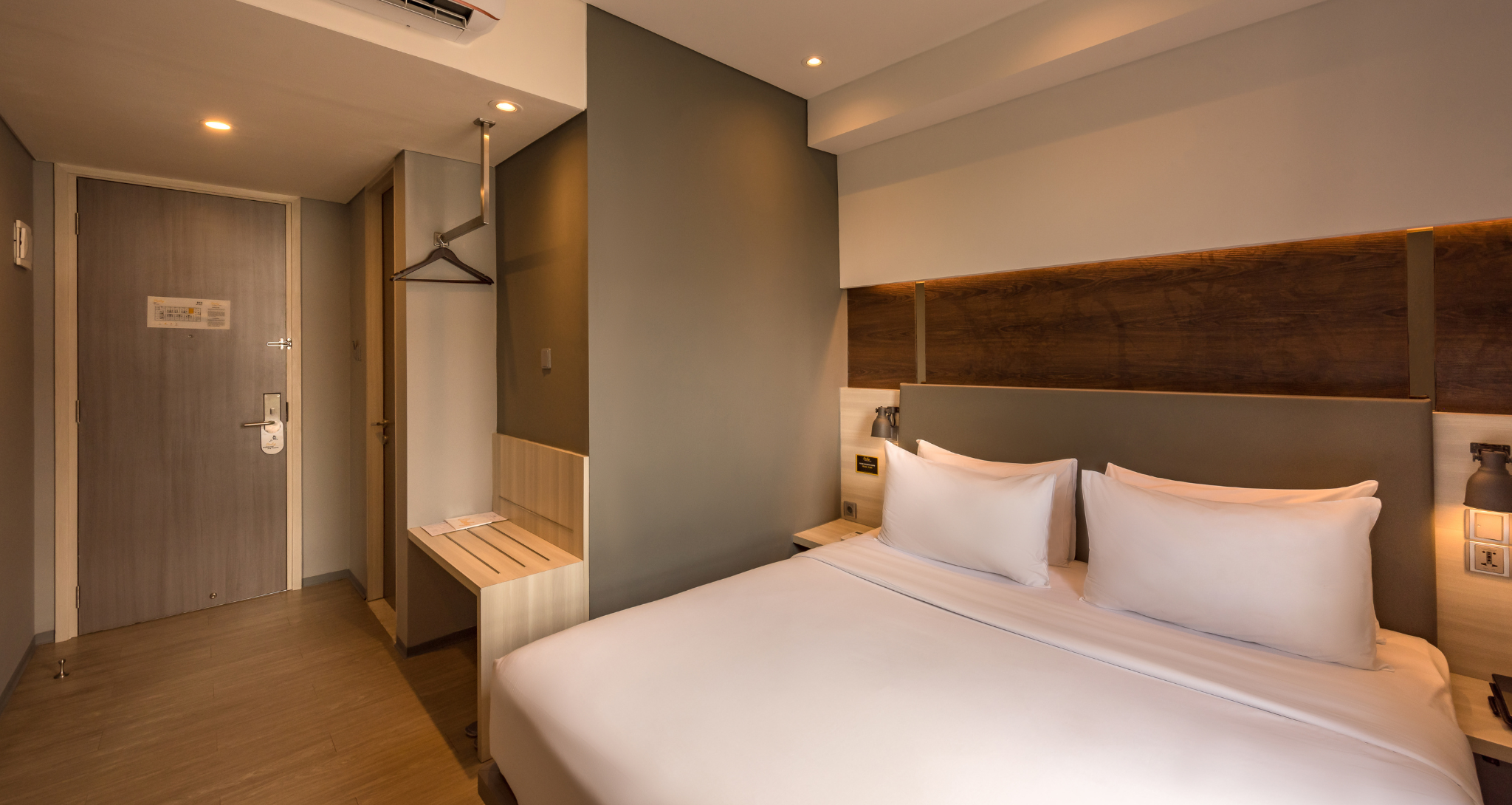 Ashley Hotel Group logo